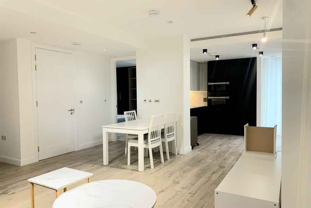 417, Dingley Road flat