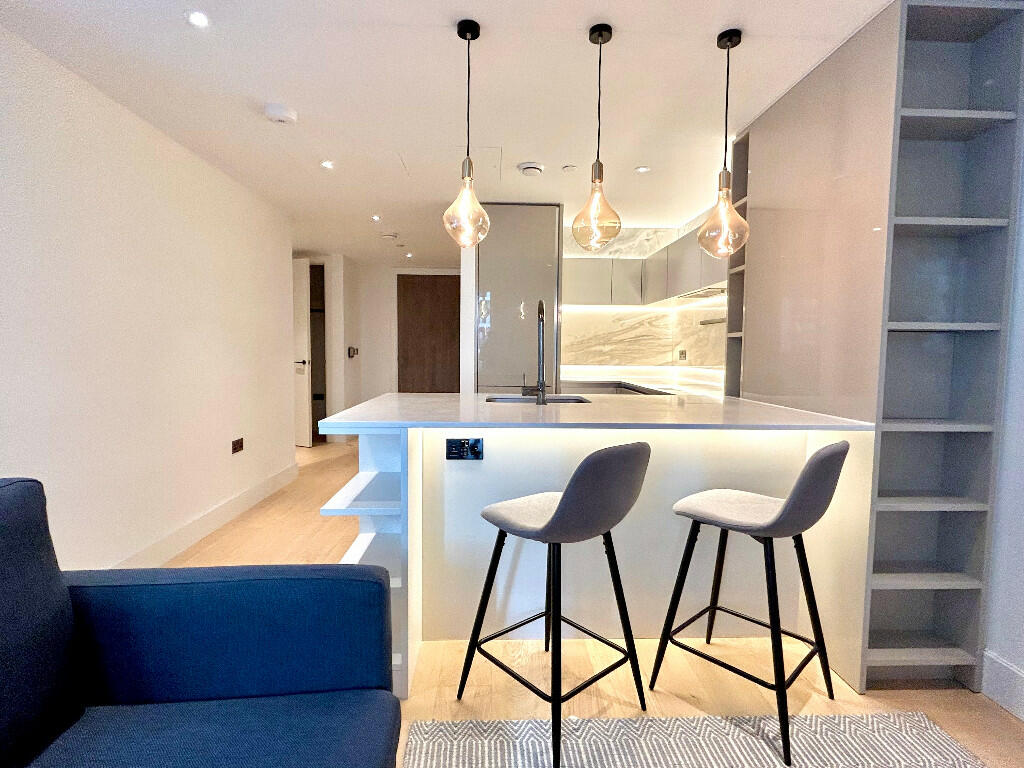 a picture of Parkside Apartments